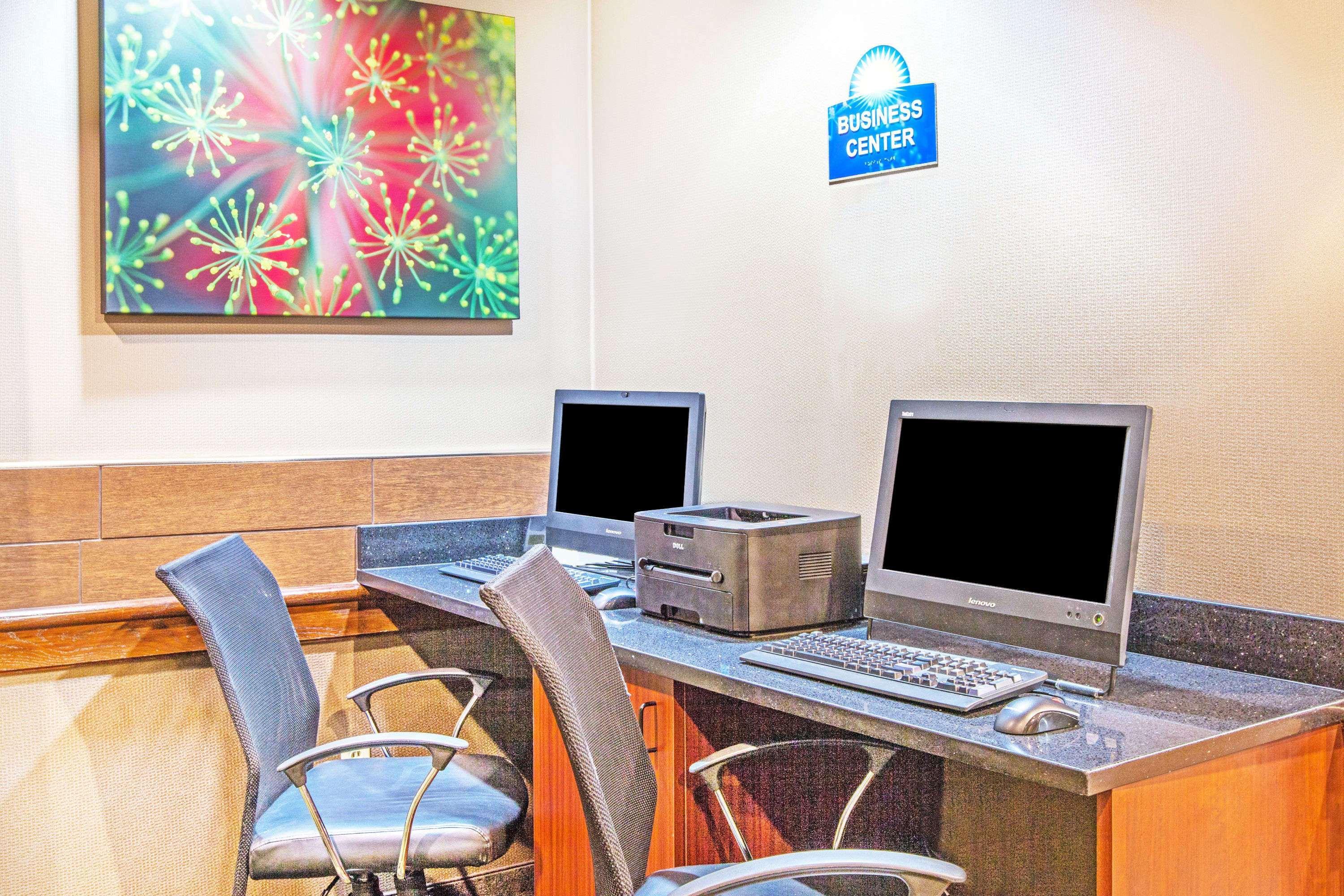 Days Inn By Wyndham Brewerton/ Syracuse Near Oneida Lake Exteriör bild